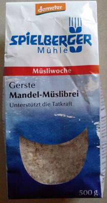 Gerste-Mandel-Müslibrei
